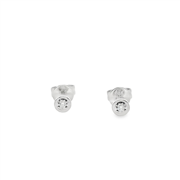 White 14 Karat Gold 0.04 Carats Diamond Stud Earrings