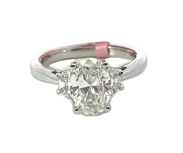 White 14 Karat Gold 1.875 Carats Diamond Engagement Ring